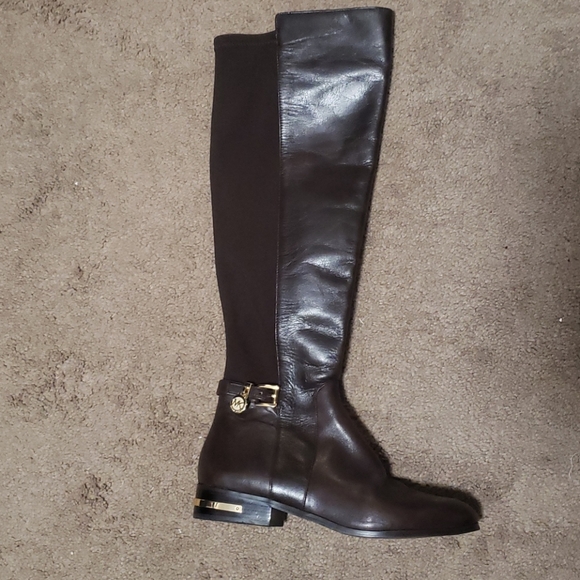 MK women boots - Picture 2 of 3